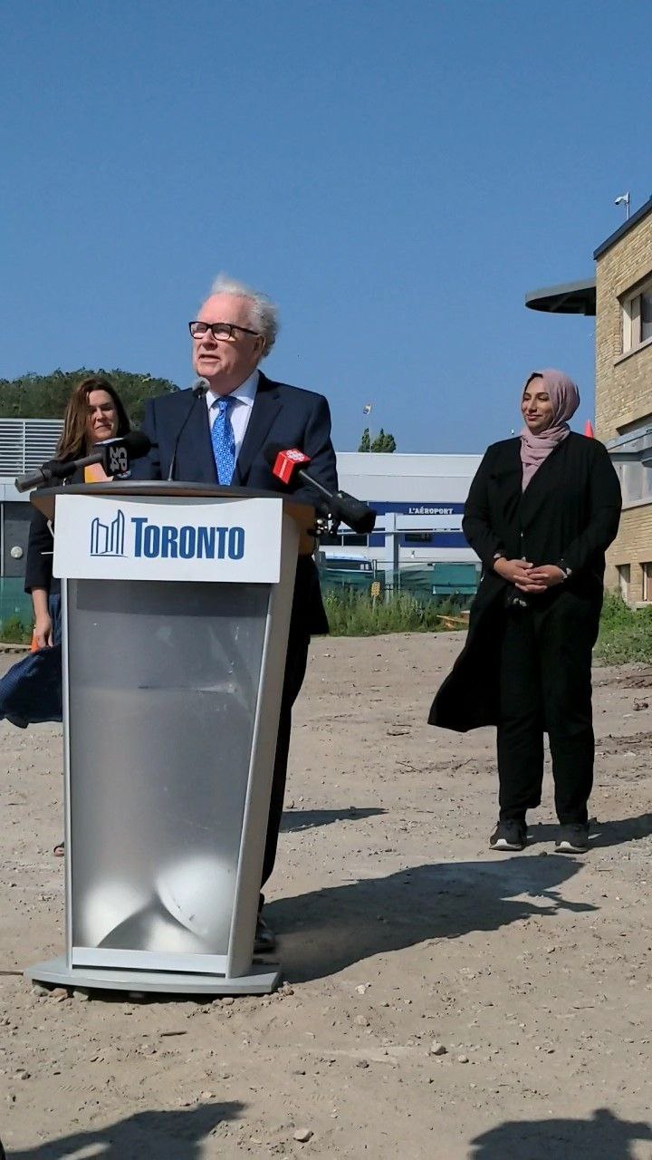 Chair and Founder Robert G. Kearns speaking at the Groundbreaking Ceremony